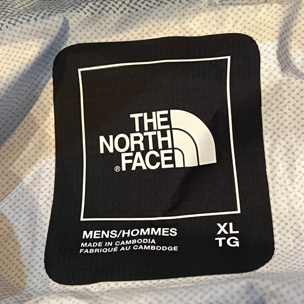 The North Face Men's Venture 2 Dryvent Waterproof Rain Jacket - Picture 7 of 8